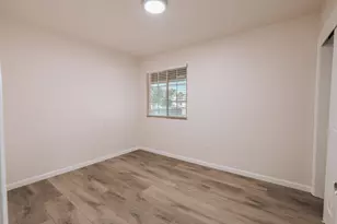 1070 5th St, Turlock, CA 95380 - Photo 15