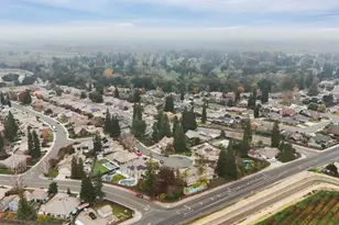 19321 Page Ct, Woodbridge, CA 95258 - Photo 3