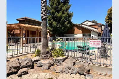 1417 W Swain Road, Stockton, CA 95207 - Photo 5
