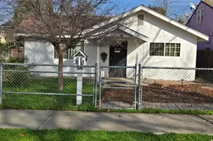 319 W 22nd St, Merced, CA 95340 - Photo 1