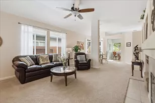 8581 Canyon Brook Way, Elk Grove, CA 95624 - Photo 5