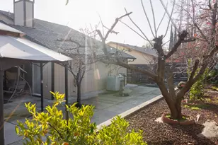 8621 Oldwoods Way, Sacramento, CA 95828 - Photo 29