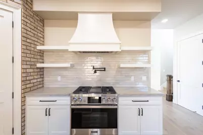 104 Southlite Circle, Sacramento, CA 95831 - Photo 15