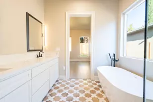 104 Southlite Cir, Sacramento, CA 95831 - Photo 29