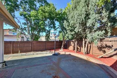 8859 Westside Way, Elk Grove, CA 95758 - Photo 37