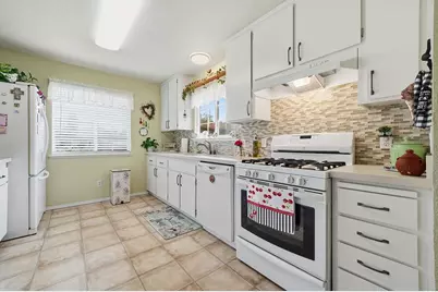 954 Port Ashton Court, Galt, CA 95632 - Photo 9