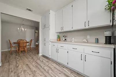 954 Port Ashton Court, Galt, CA 95632 - Photo 7