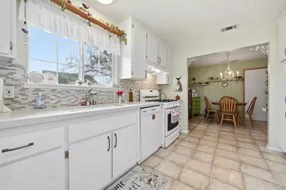 954 Port Ashton Court, Galt, CA 95632 - Photo 13