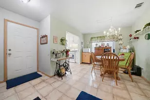 954 Port Ashton Ct, Galt, CA 95632 - Photo 5