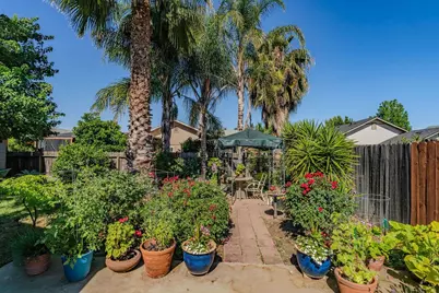 954 Port Ashton Court, Galt, CA 95632 - Photo 35