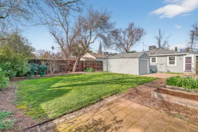 6390 Broadway, Sacramento, CA 95820 - Photo 49