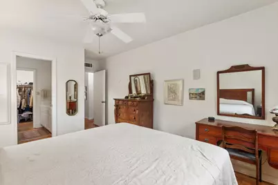 4651 Crestwood Way, Sacramento, CA 95822 - Photo 17