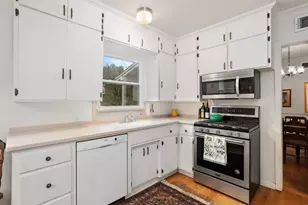 4651 Crestwood Way, Sacramento, CA 95822 - Photo 7