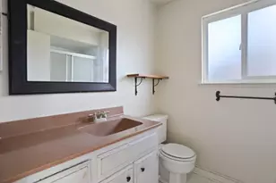 1056 Port Chelsea Cir, Lodi, CA 95240 - Photo 27