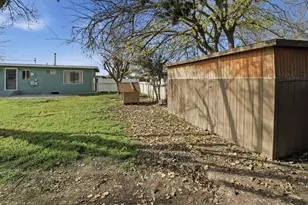 2194 Meadowbrook Ave, Merced, CA 95348 - Photo 27