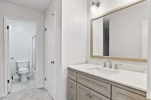 788 Woodside Ln, Sacramento, CA 95825 - Photo 17