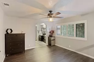 1017 Hamlet Ct, Stockton, CA 95209 - Photo 23