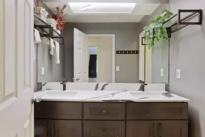 1017 Hamlet Court, Stockton, CA 95209 - Photo 39