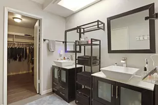 1017 Hamlet Ct, Stockton, CA 95209 - Photo 25