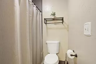 1017 Hamlet Ct, Stockton, CA 95209 - Photo 65