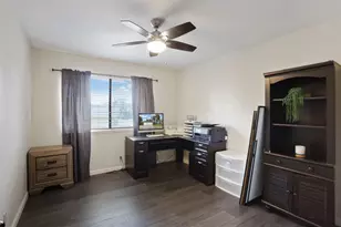 1017 Hamlet Ct, Stockton, CA 95209 - Photo 37