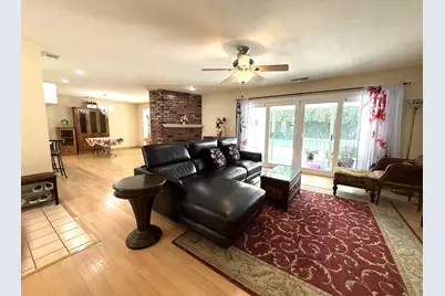 6544 Surfside Way, Sacramento, CA 95831 - Photo 7