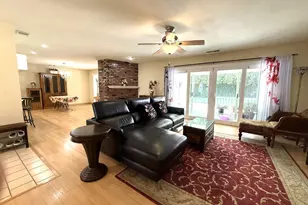 6544 Surfside Way, Sacramento, CA 95831 - Photo 7