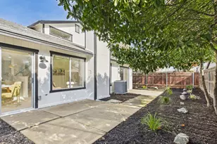 5912 Sawyer Cir, Sacramento, CA 95823 - Photo 49