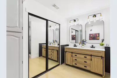 5912 Sawyer Circle, Sacramento, CA 95823 - Photo 27