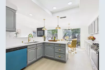 5912 Sawyer Circle, Sacramento, CA 95823 - Photo 15