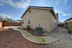 5740 Spenlow Way, Sacramento, CA 95835 - Photo 23