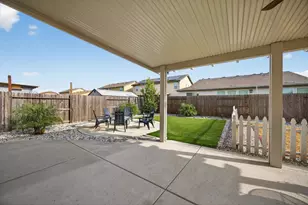 7467 Garden Ridge Way, Sacramento, CA 95829 - Photo 41