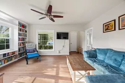 1231 Rodeo Way, Sacramento, CA 95819 - Photo 5