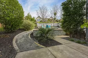 235 Almond Ridge Ct, El Dorado Hills, CA 95762 - Photo 35