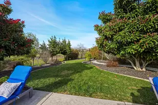 235 Almond Ridge Ct, El Dorado Hills, CA 95762 - Photo 47