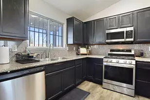 2701 Maplewood St, Stockton, CA 95210 - Photo 11