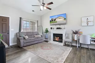 2701 Maplewood St, Stockton, CA 95210 - Photo 7