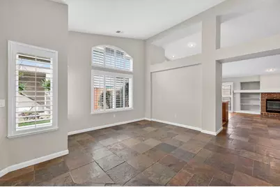 8725 Mesa Brook Way, Elk Grove, CA 95624 - Photo 5