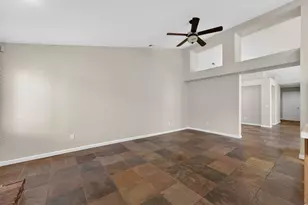 8725 Mesa Brook Way, Elk Grove, CA 95624 - Photo 13