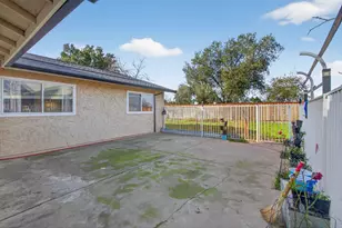 10185 Countryside Way, Sacramento, CA 95827 - Photo 33