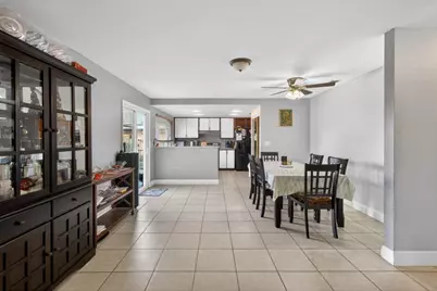 10185 Countryside Way, Sacramento, CA 95827 - Photo 9