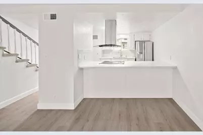 5696 Hillsdale Blvd, Sacramento, CA 95842 - Photo 7