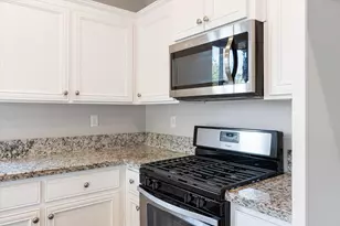 1033 Makeway St, Roseville, CA 95747 - Photo 15