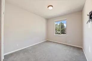 1033 Makeway St, Roseville, CA 95747 - Photo 27