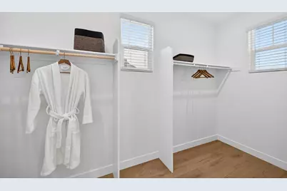 2367 Omaha Beach Avenue, Sacramento, CA 95818 - Photo 37