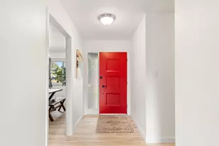 9012 Plaza Park Dr, Elk Grove, CA 95624 - Photo 21