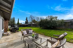 9012 Plaza Park Dr, Elk Grove, CA 95624 - Photo 31