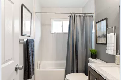 9012 Plaza Park Drive, Elk Grove, CA 95624 - Photo 25