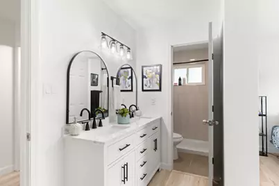 9012 Plaza Park Drive, Elk Grove, CA 95624 - Photo 27