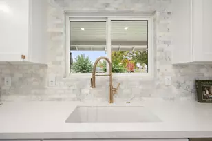 2932 Kadema Dr, Sacramento, CA 95864 - Photo 15